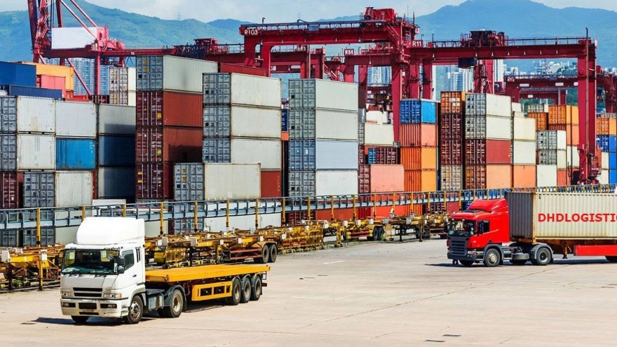 Vietnam runs US$3.91 billion trade deficit in first half of February